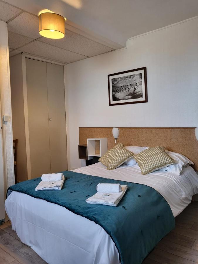 Hotel De Normandie Saint-Aubin-Sur-Mer  Kültér fotó