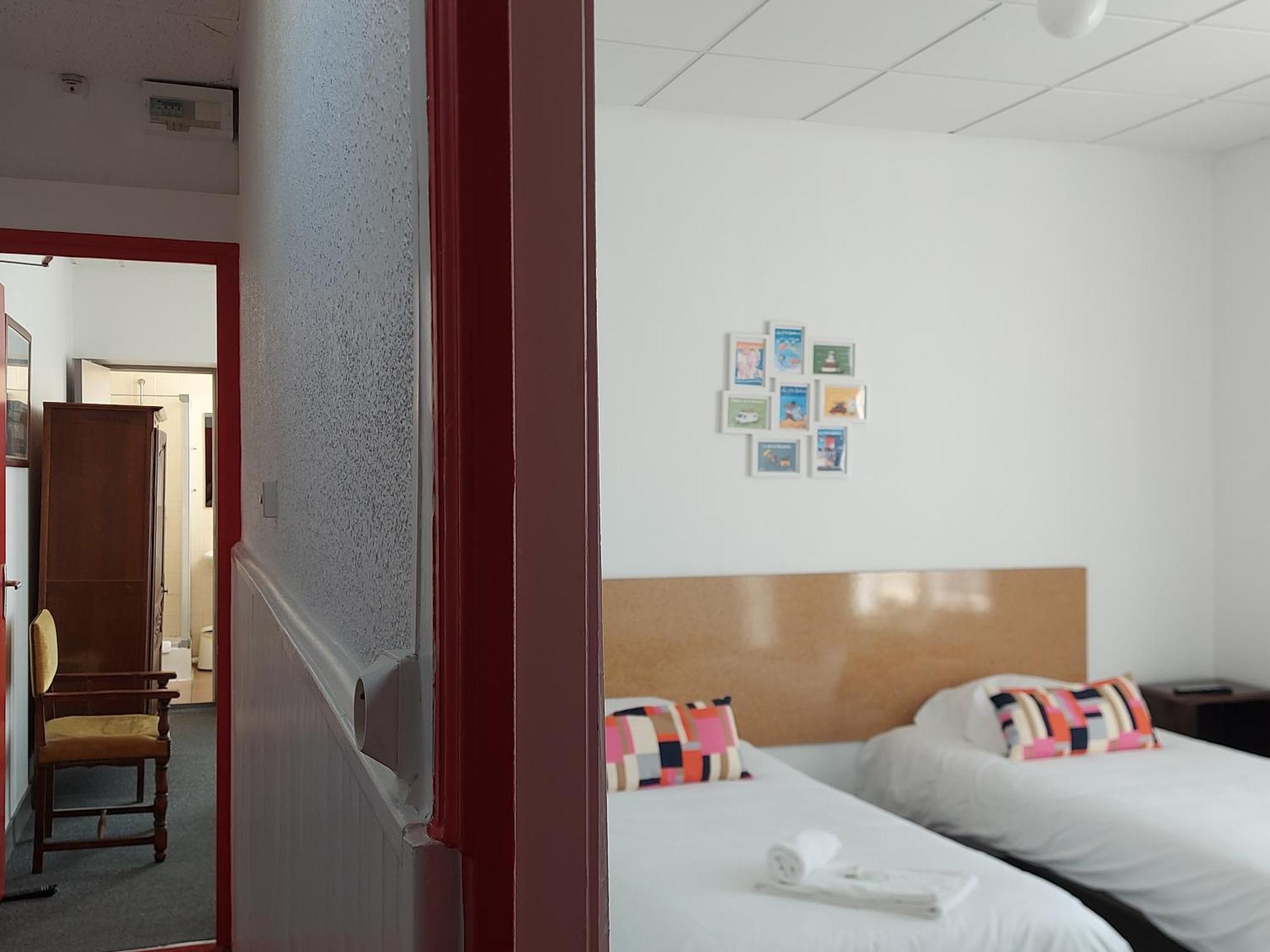 Hotel De Normandie Saint-Aubin-Sur-Mer  Szoba fotó
