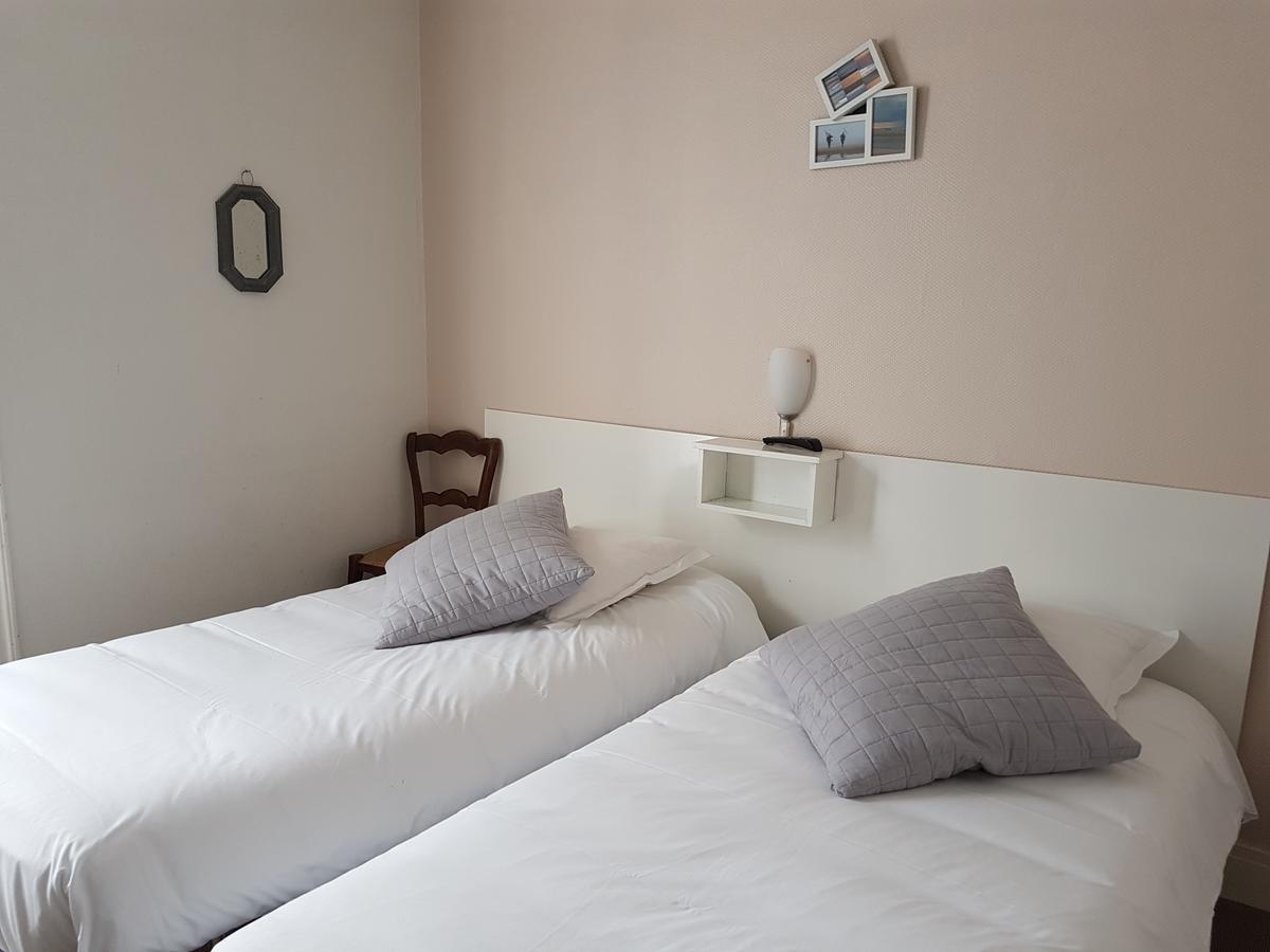 Hotel De Normandie Saint-Aubin-Sur-Mer  Kültér fotó